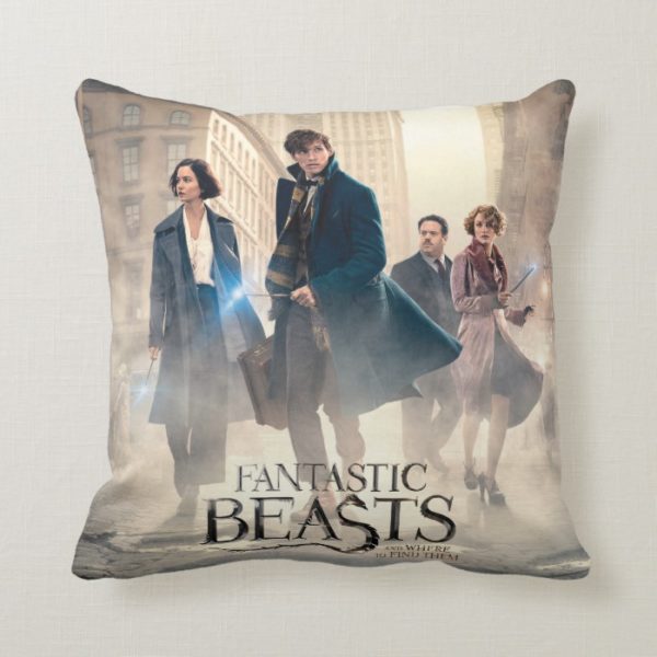 FANTASTIC BEASTS AND WHERE TO FIND THEM™ City Fog Throw Pillow