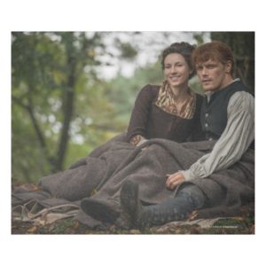 Outlander Season 4 | Jamie & Claire Smile Fleece Blanket