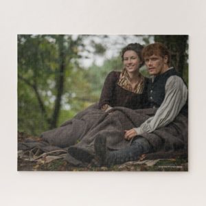 Outlander Season 4 | Jamie & Claire Smile Jigsaw Puzzle