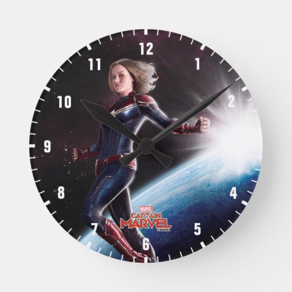Captain Marvel | Protecting The Planet Round Clock