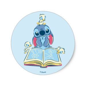 Lilo & Stitch | Reading the Ugly Duckling Classic Round Sticker